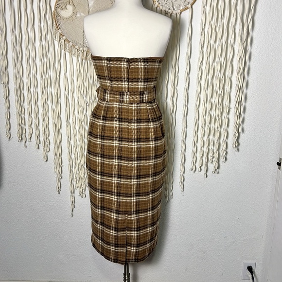 By Anthropologie Strapless Belted Midi Length Dress in Tan and Brown Plaid US6 - Picture 5 of 15